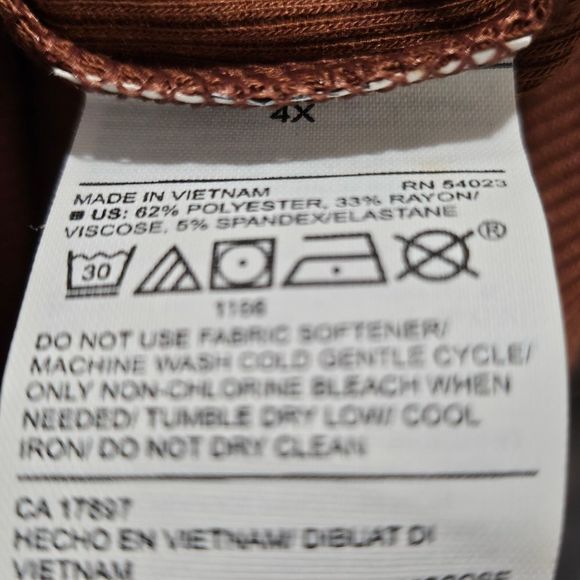 NWT Old Navy Brown Ultralite Long Sleeve Turtleneck Go Dry Activewear Top 4X - Picture 3 of 4